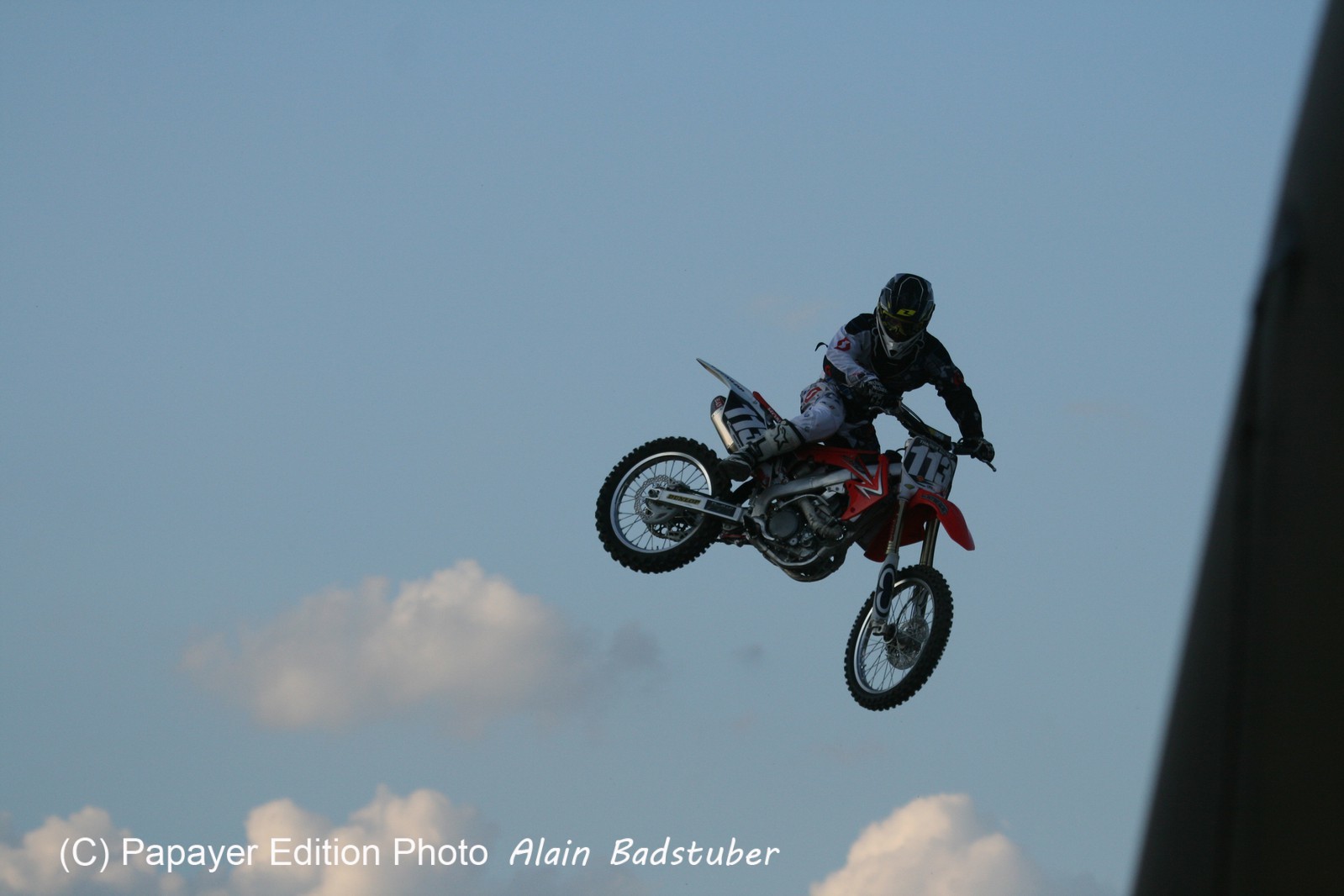 FMX_012