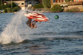 Jet-Ski_Freestyle_03