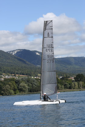 Les Catamarans A-Cat à Bevaix
