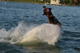 Jet-Ski_Freestyle_12
