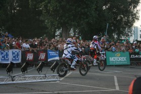 FMX_120